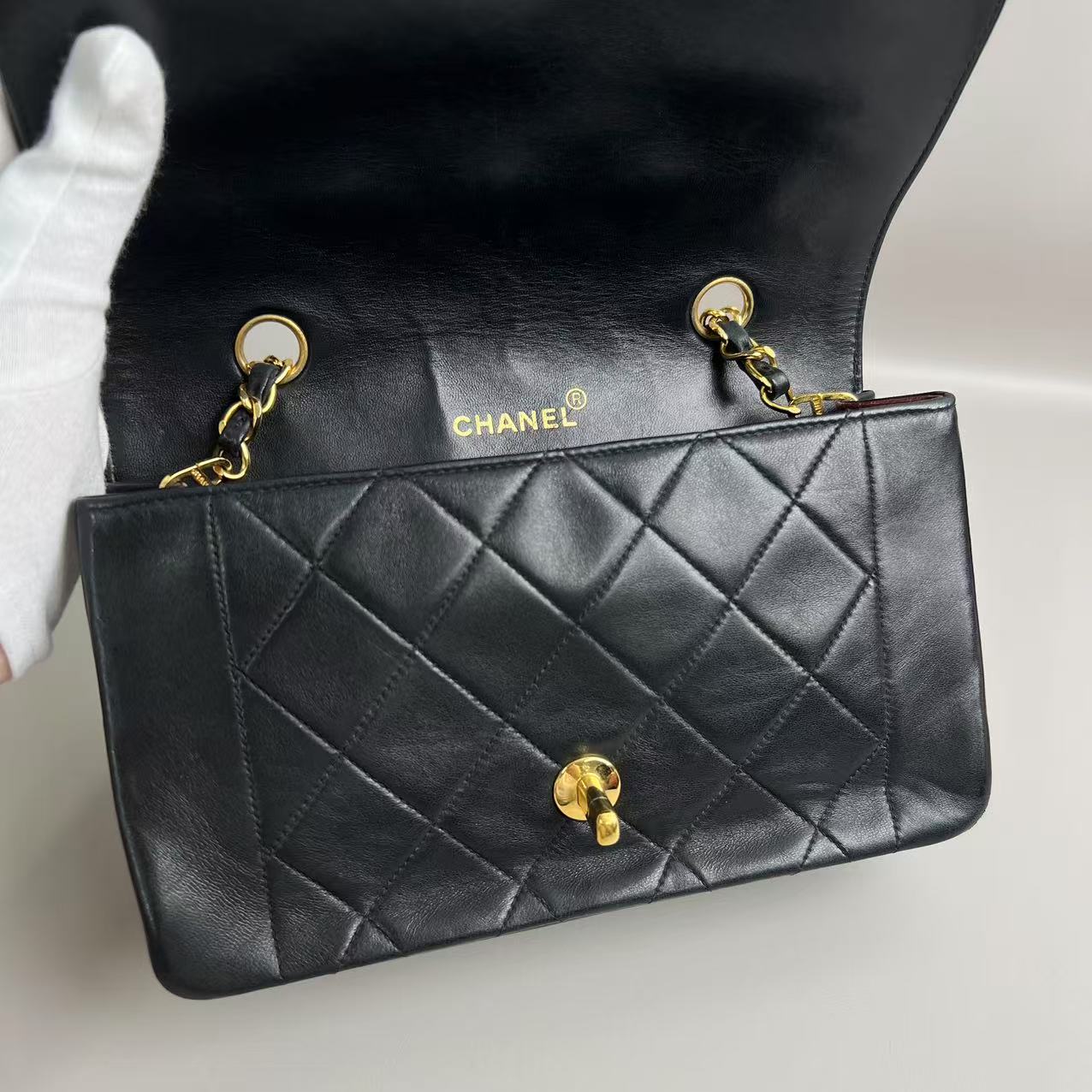 CHANEL Vintage Diana Flap Quilted Lambskin Leather Shoulder Bag