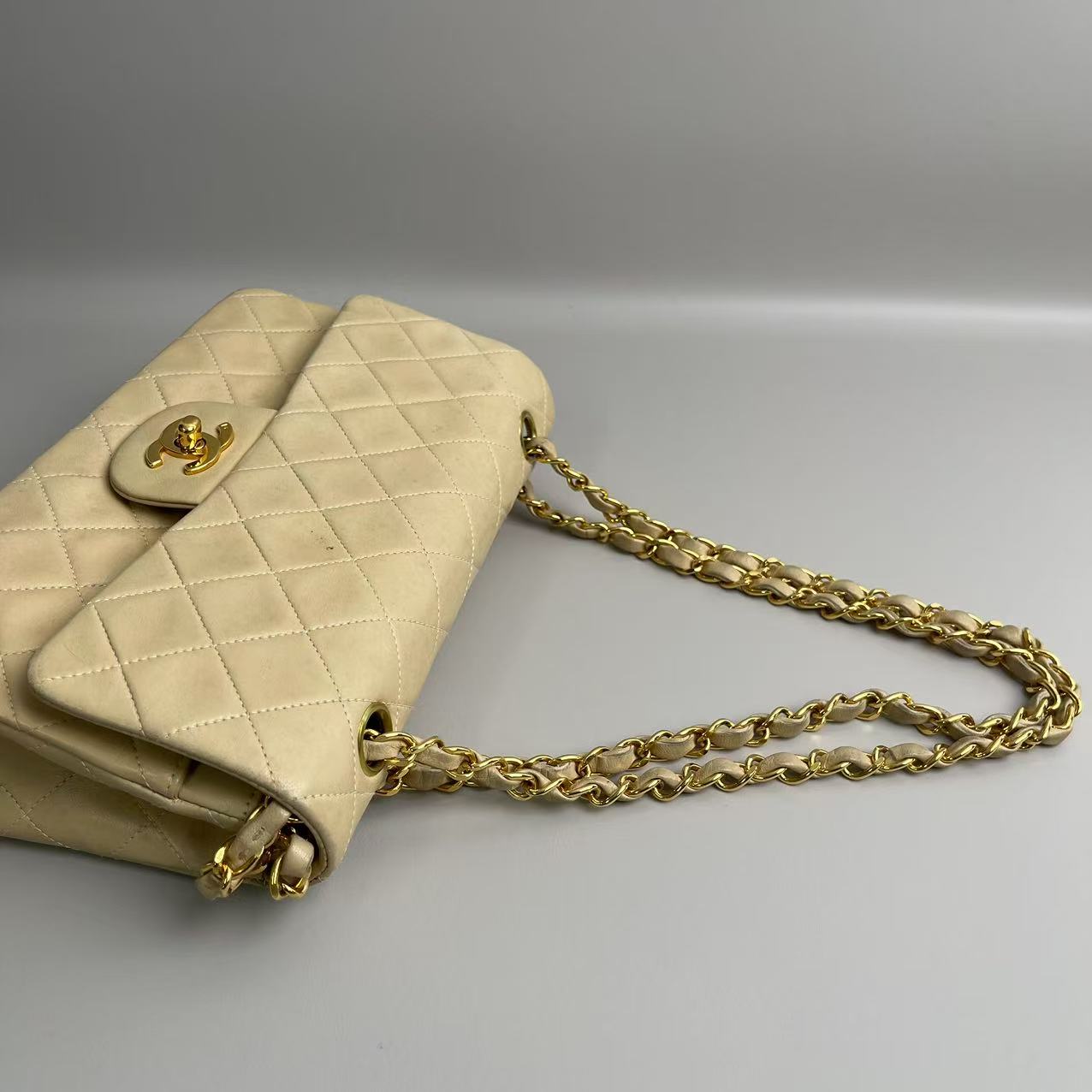CHANEL Matelasse W flap Chain Shoulder Bag