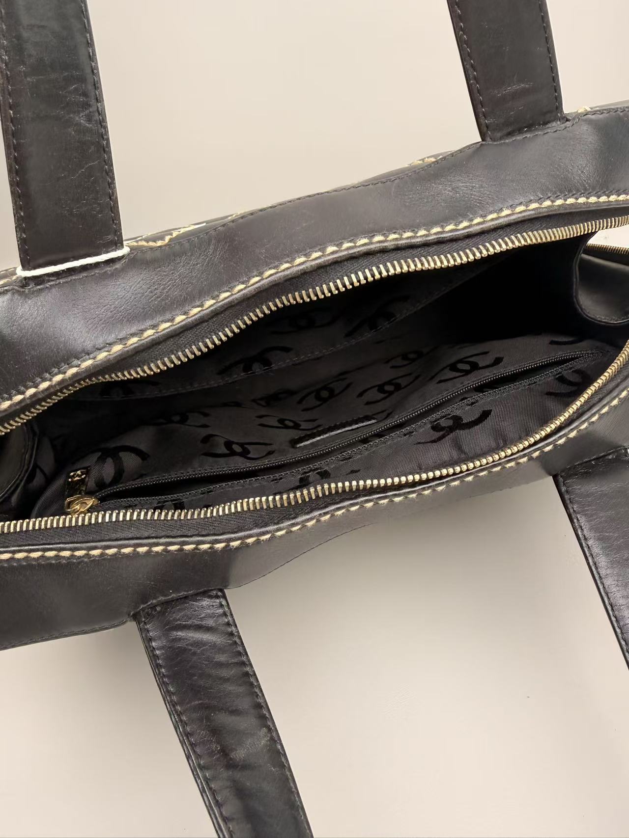 Chenal Surpique Bowler Bag Vintage―Black Totes