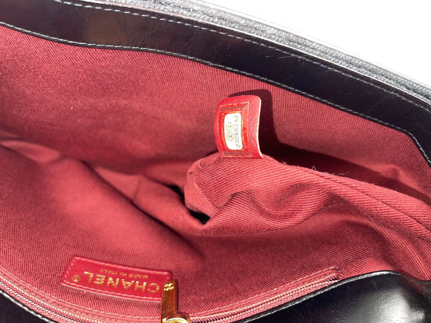 香奈儿前袋翻盖包绗缝牛仔布配小牛皮中号