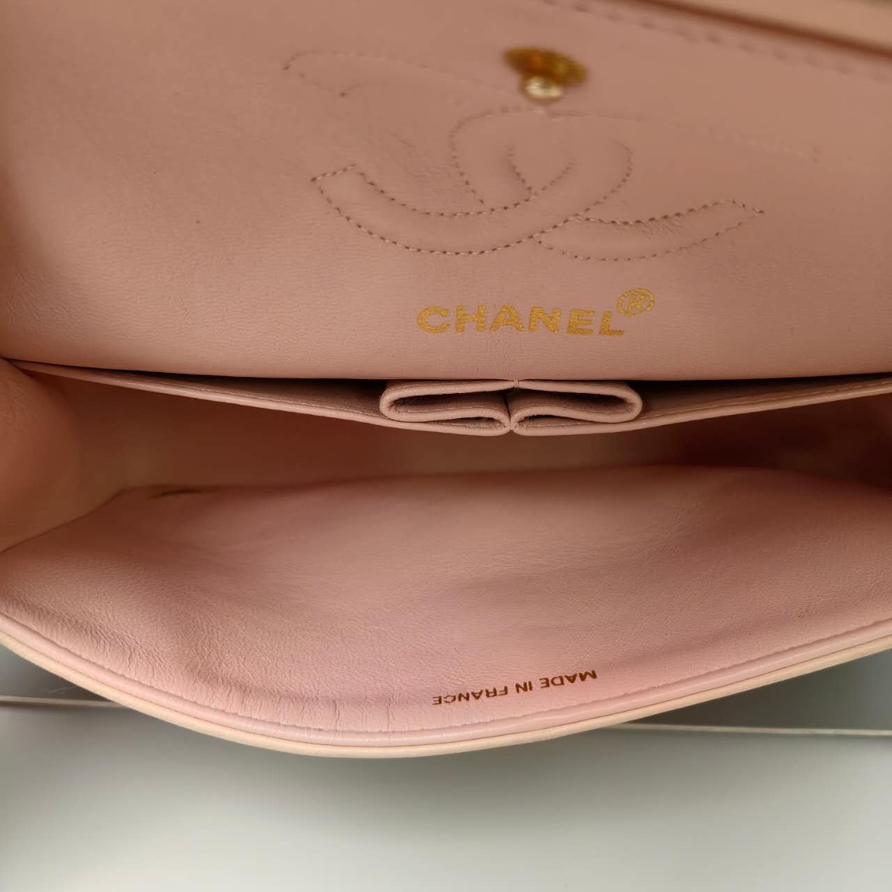 Chanel Classic Flap Bag in Beige Leather