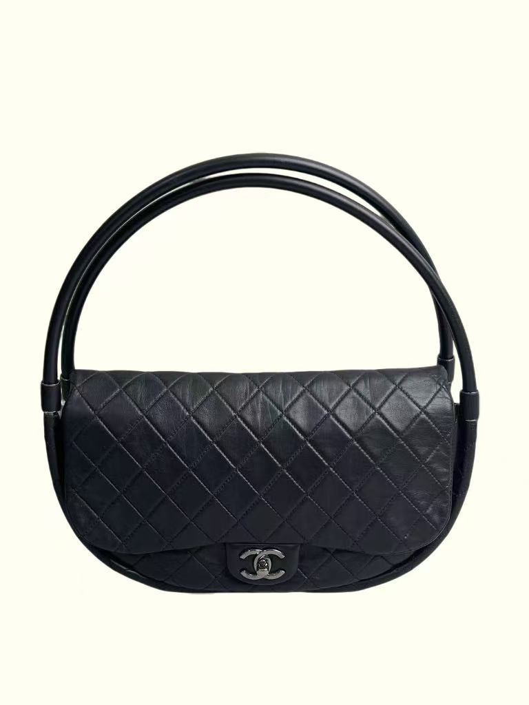 Chanel Black Leather Hula Hoop Shoulder Bag