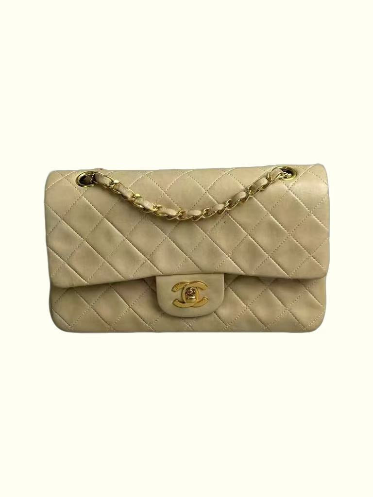 CHANEL Matelasse W flap Chain Shoulder Bag