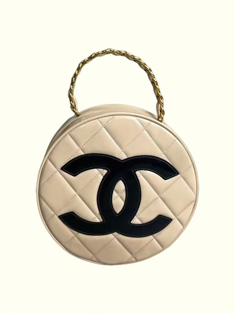 Chanel Vintage Round Top Handle Vanity Case Quilted Patent
