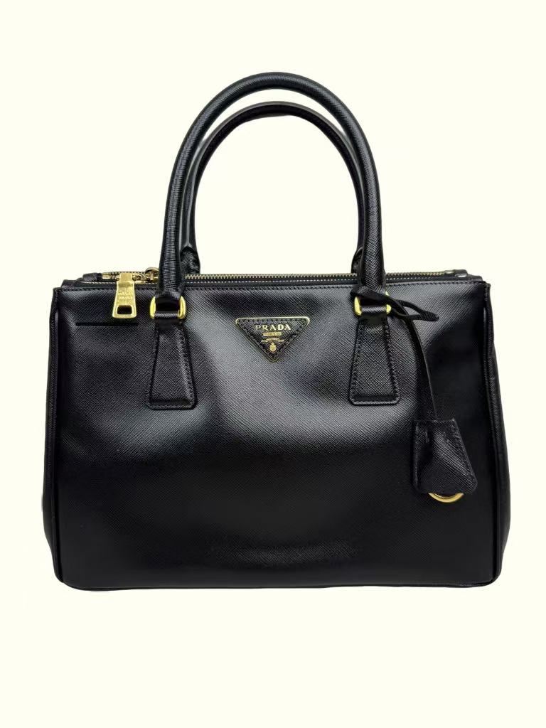 Prada Galleria black PM