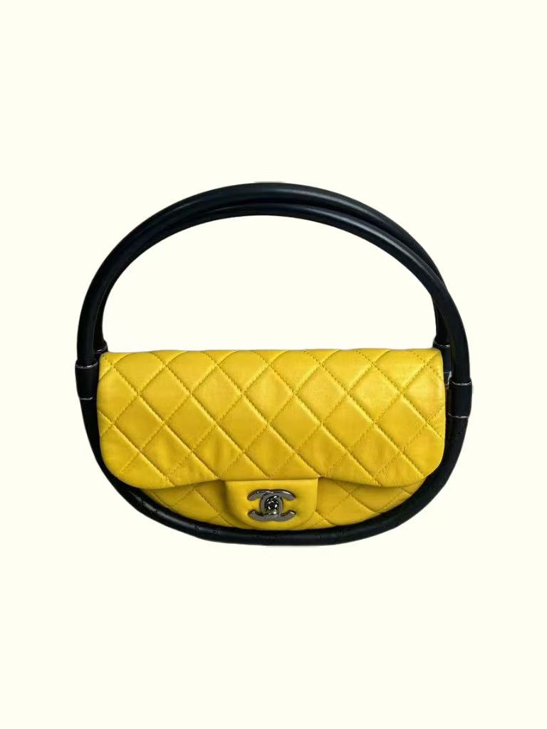 The Chanel Hula Hoop Bag Makes an Appearance at NYFW