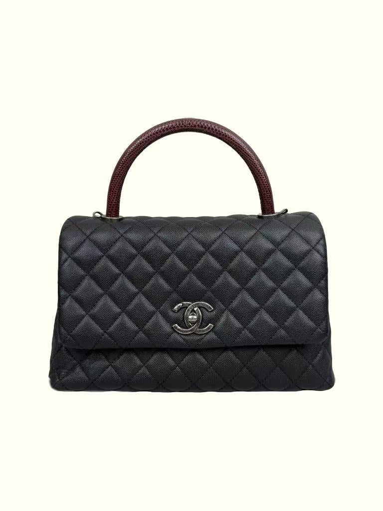 CHANEL Small Flap Bag