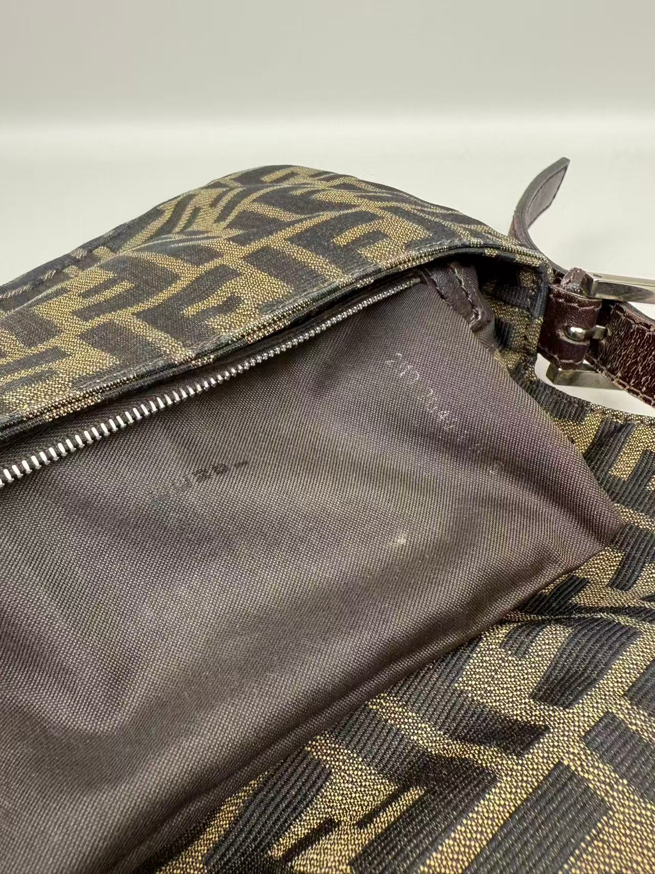 FENDI Mamma Baguette  One-Shoulder Bag