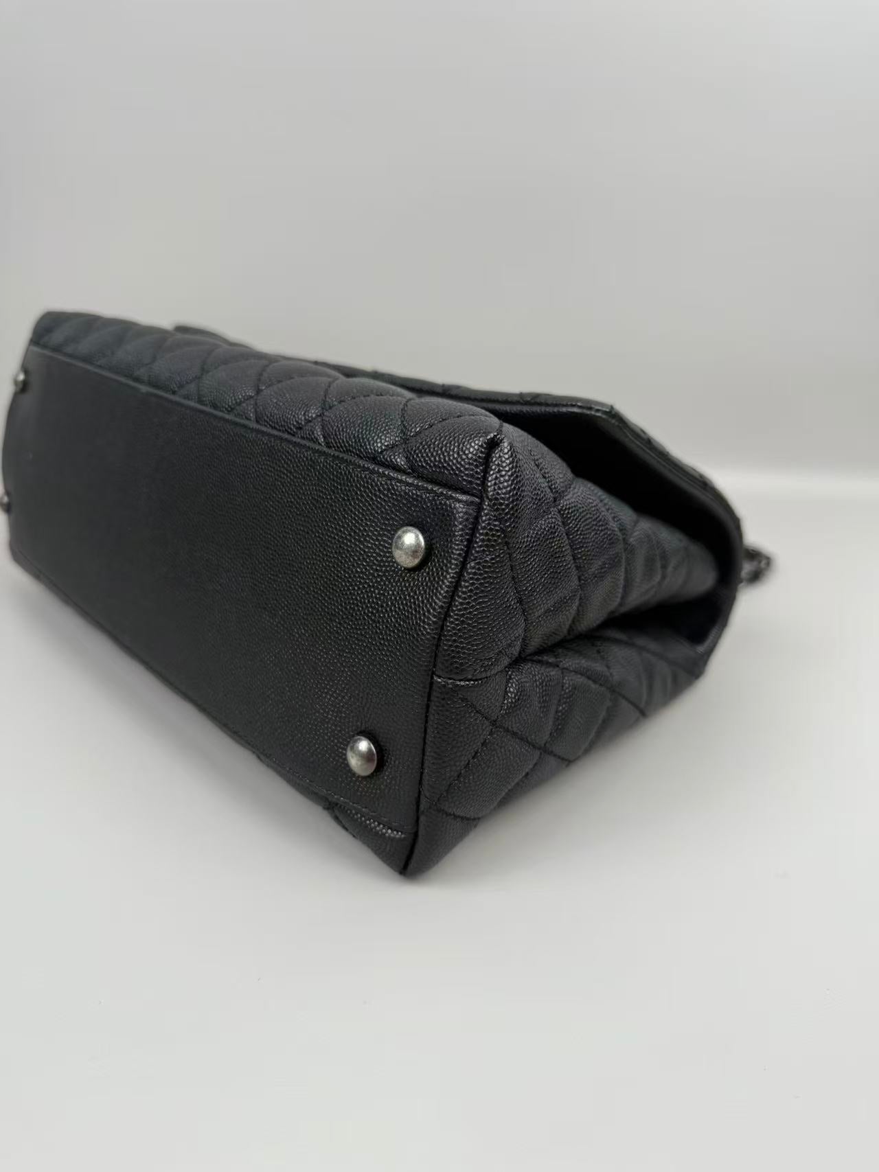 CHANEL Small Flap Bag