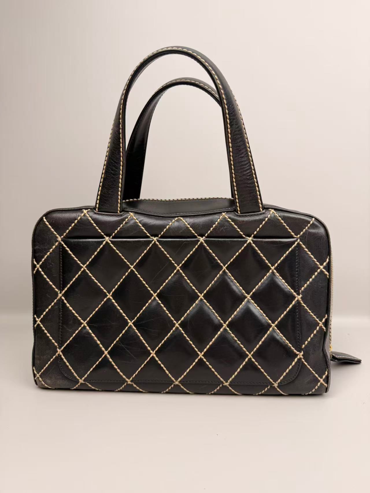 Chenal Surpique Bowler Bag Vintage―Black Totes