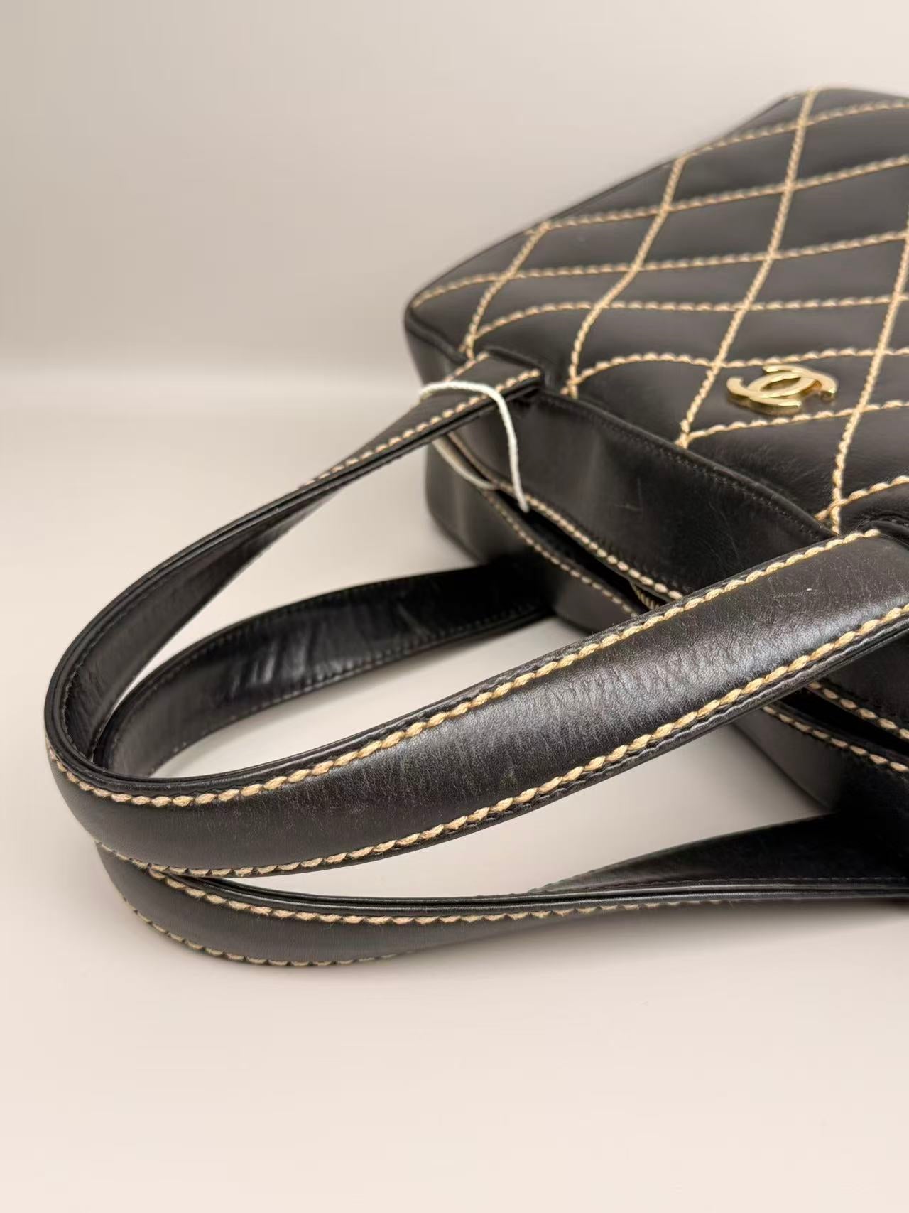 Chenal Surpique Bowler Bag Vintage―Black Totes