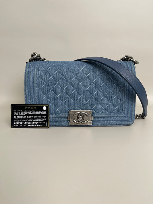 Le Boy CHANEL Denim