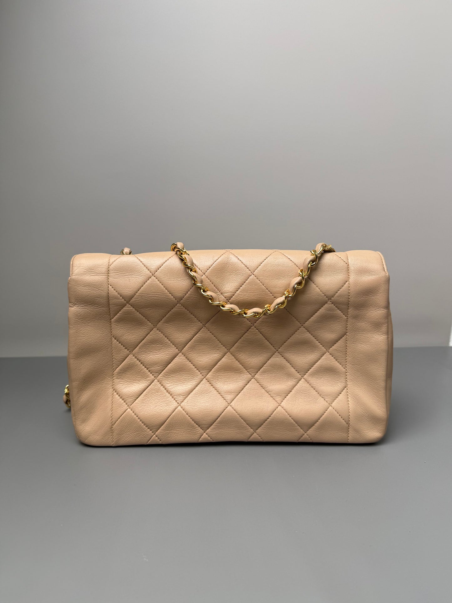 Chanel Diana Single Flap Beige Lambskin