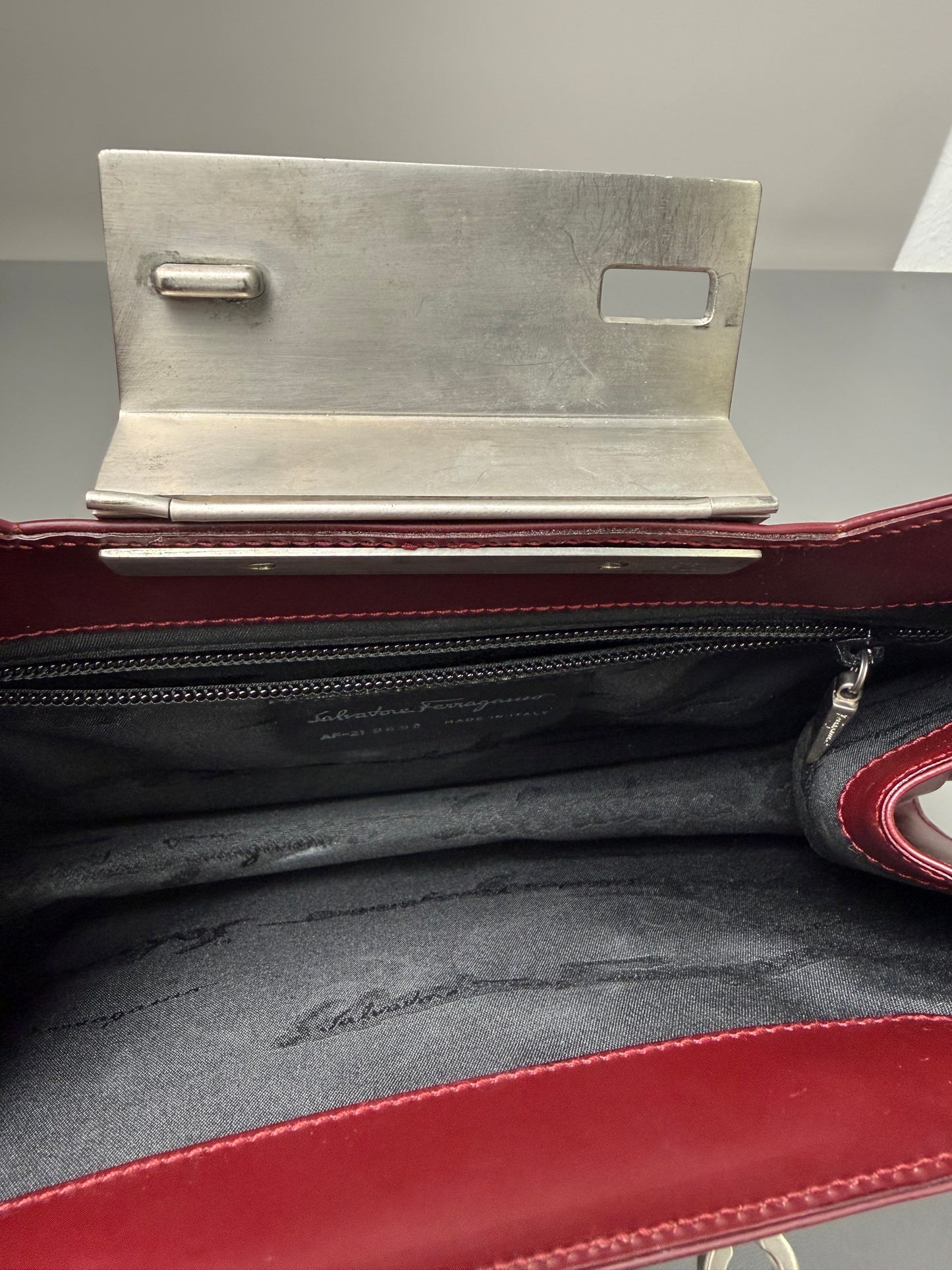 Salvatore Ferragamo Leather handbag