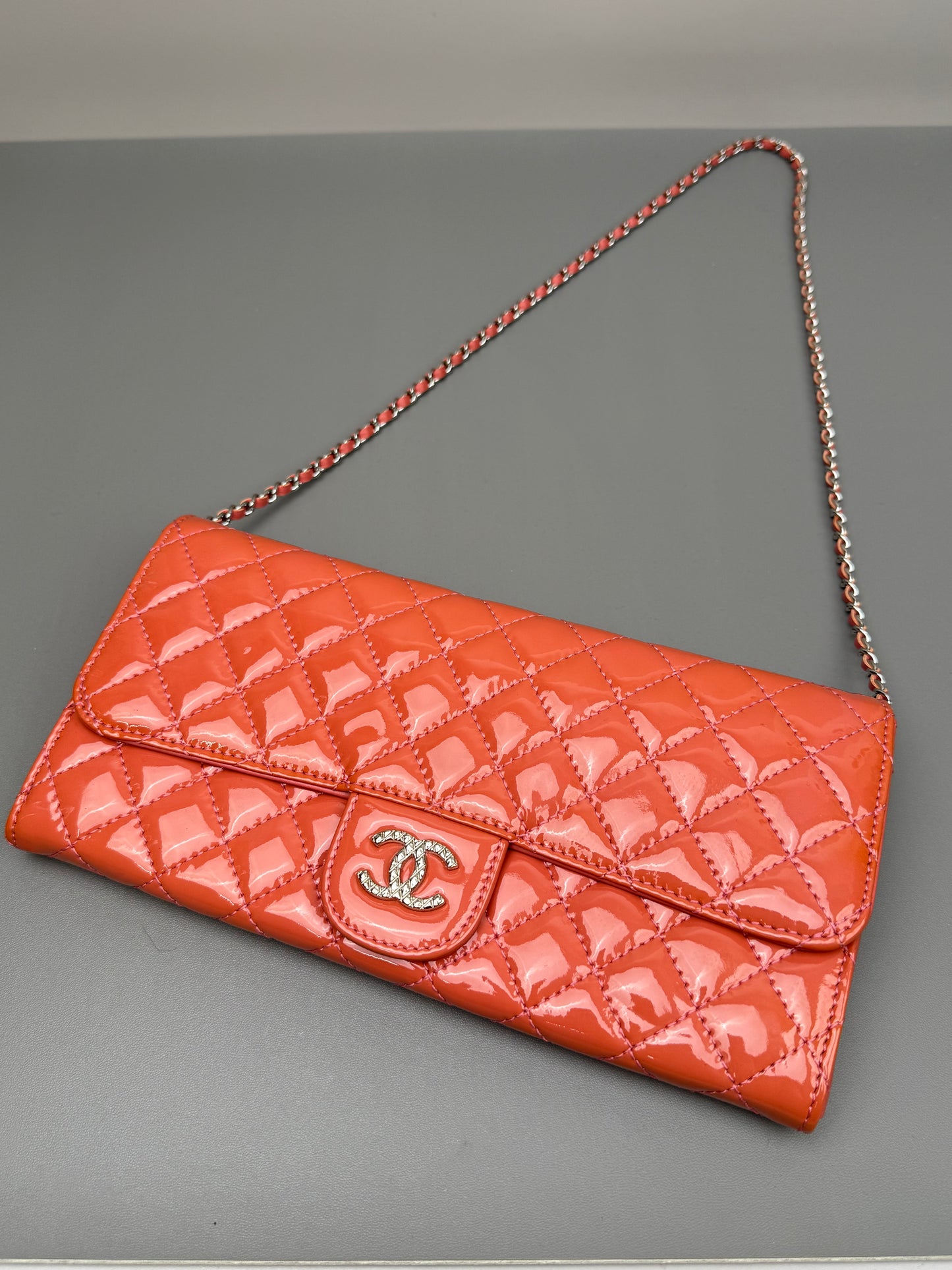 CHANEL Pre-Owned Brilliant East West Vintage
