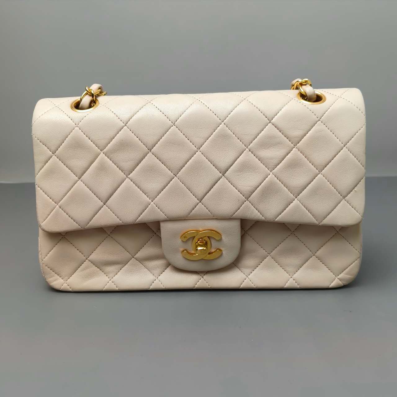 Chanel Classic Flap Bag in Beige Leather